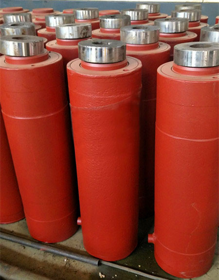 水泥管顶管机占用人工多为什么还在继续使用