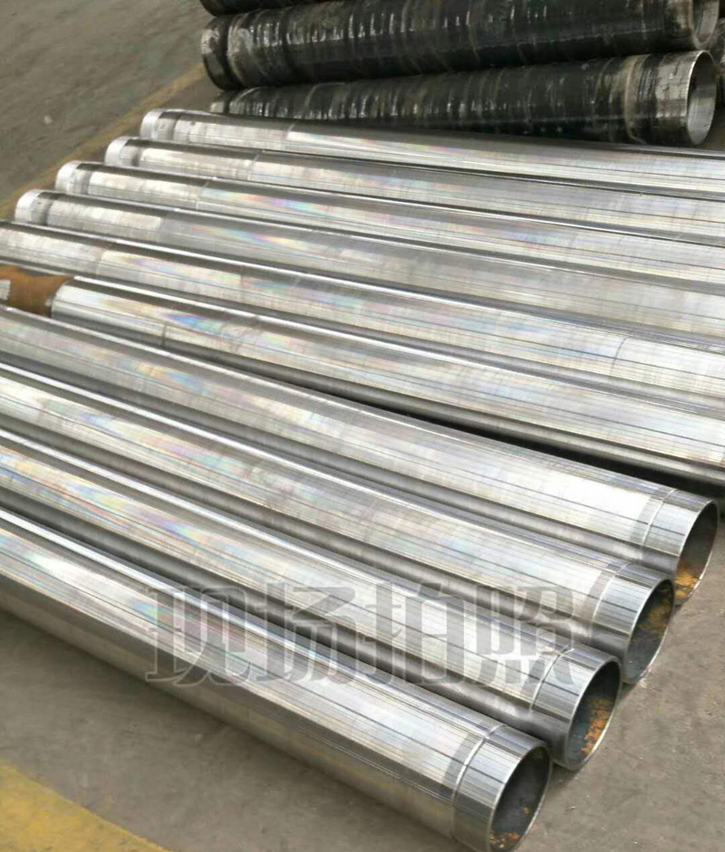 顶管千斤顶生产正在进行中