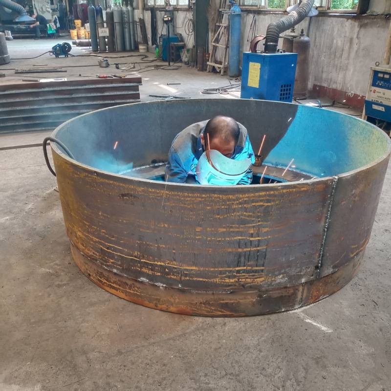 带浙江客户参观中继间厂家的生产车间  北京pk1o开奖网-北京pk开奖结果查询-北京pk十开奖结果走势-北京pk赛车计划稳赚-北京pk赛车10开奖直播机械尽显过硬品质